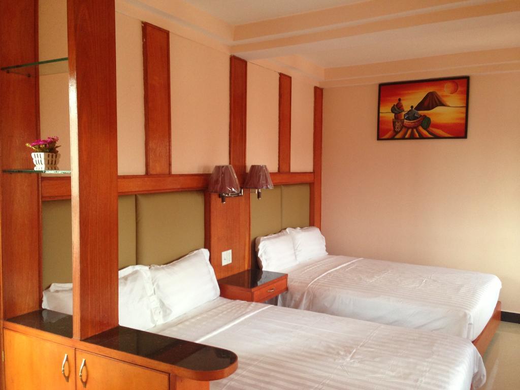 China Town Hotel Кей-Колкер Екстер'єр фото